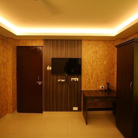 Hotel Marina Manor Port Blair Exterior photo