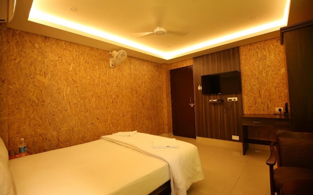 Hotel Marina Manor Port Blair Exterior photo