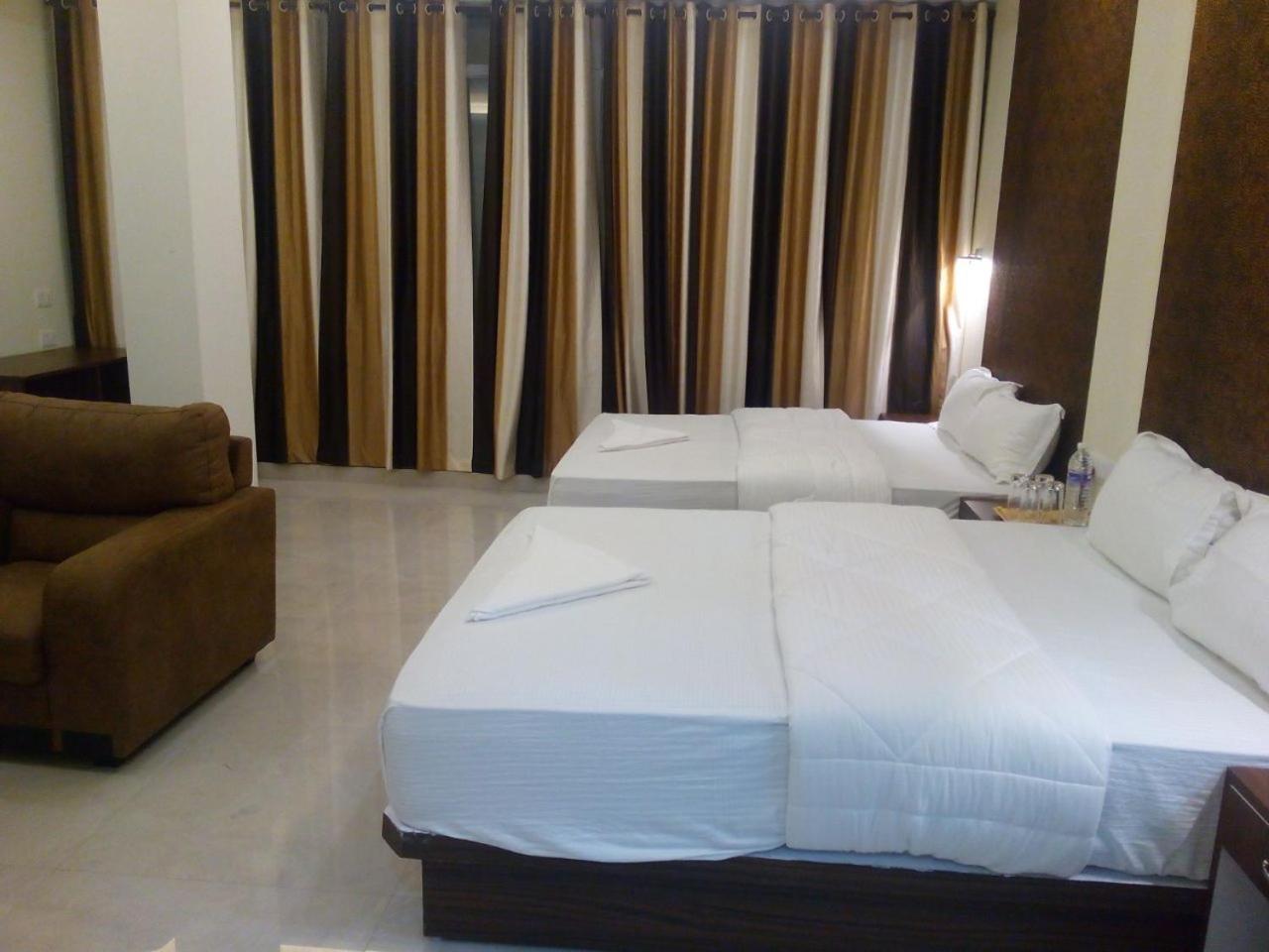 Hotel Marina Manor Port Blair Exterior photo